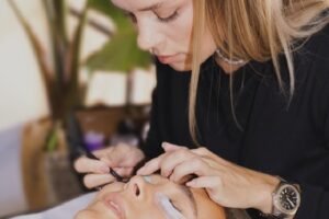 Formation microblading