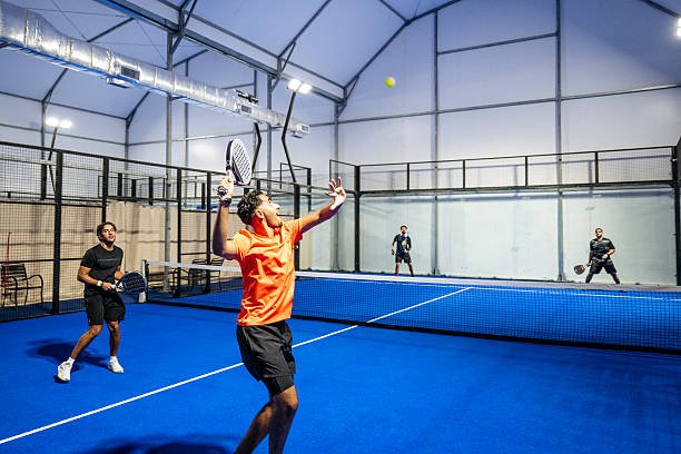 Entreprise construction terrain de tennis